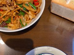 -富正毅三下锅·湘西韵味(天门山索道店)