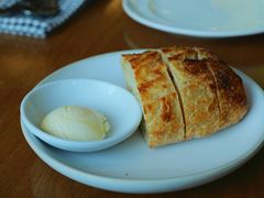 黄油酸法棍-ROAST coffee & eatery