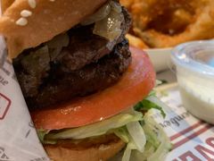 -The Habit Burger Grill 哈比特汉堡(复兴soho店)