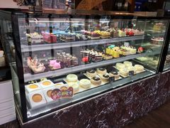 面包甜点陈列柜-精点味道(西安路店)