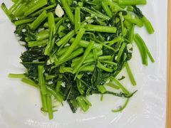 -望海潮海鲜店 特色家常菜(在海一方店)