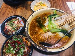 -老城区炭火牛蛙锅(国展中心店)
