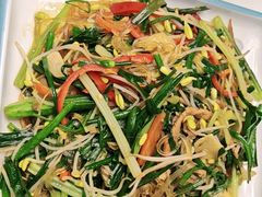 -三江源美食城