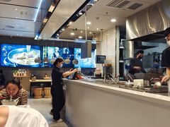 -俏凤凰(美林M·LIVE天地东座店)