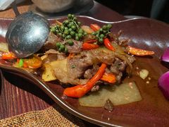 彝族辣炒牛肉-花马天堂云南餐厅 Lost Heaven(高邮路店)