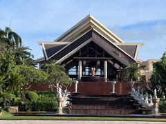 -亚龙湾喜来登·美景台大堂吧