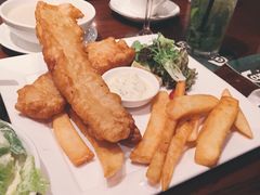 -Hooley's活利仕西餐厅(珠江新城店)