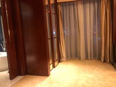 -上海雅居乐万豪侯爵酒店