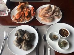 -荣誉国际酒店-云顶旋转餐厅