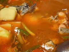 -亮欢寨酸汤鱼(沙冲路店)