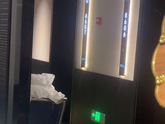 -万泊酒店(长沙五一广场国金中心店)