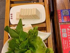 -亮欢寨酸汤鱼(沙冲路店)