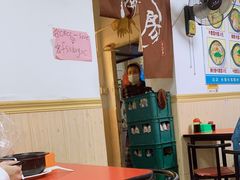 大堂-春艳砂锅居(新玛特店)