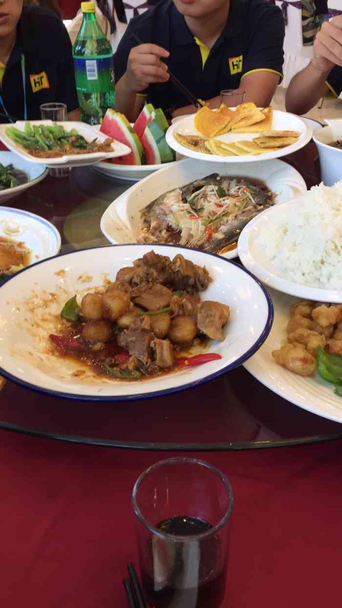 西苑宾馆(法院街店)-"朋友帮忙订的 因为要到哈工大办事 就.