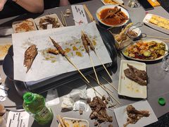 -粟氏天府·东北烧烤(长安街店)