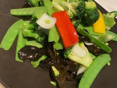 -港丽餐厅(高德置地店)