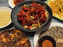 -肥肥虾庄·金牌油焖大虾(杨园滨江时代walk店)