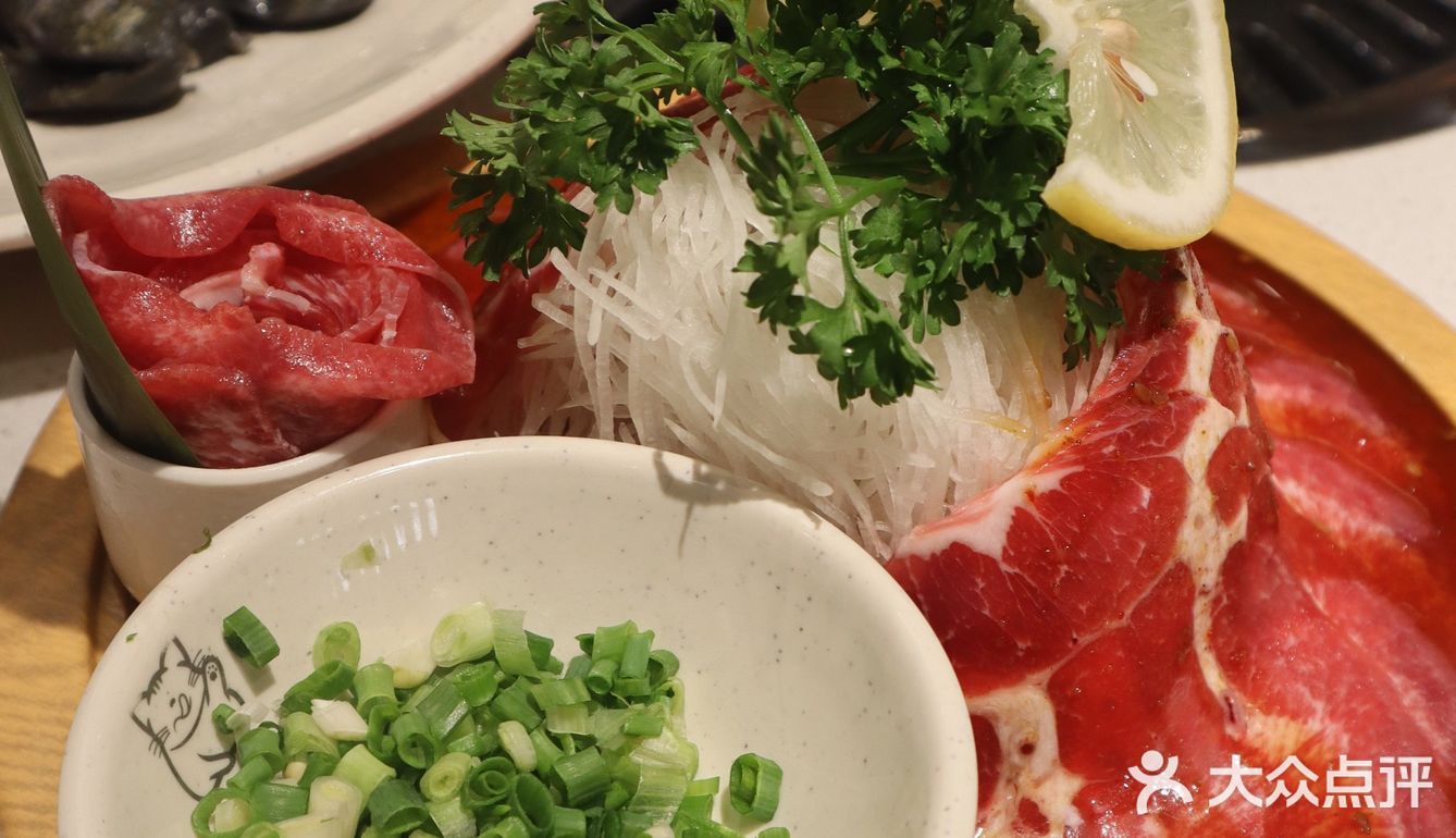 贵阳首家猫抓烤肉重磅来袭❗️颜值超高绵绵冰🍧