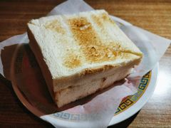 厚切奶油多-憶廟街 X 沙角邨(太古城店)