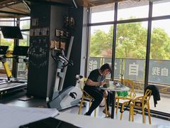 -可逸运动健身(鸿恩寺店)
