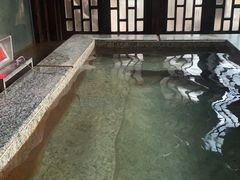 -裕龙汤泉