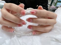 -爱纶美·美甲美睫半永久