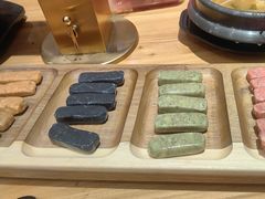 -青瓦餐厅·生鱼片·韩园烤肉(西塔店)