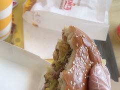 -麦当劳(政通路店)