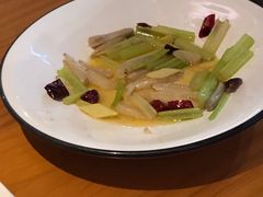 -莲餐厅·湖北菜·潜江小龙虾店(愚园路店)