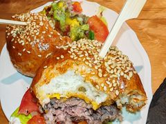 -三勾JJJ Burger&Coffee(梅溪湖店)