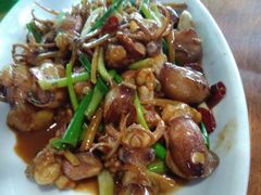 -胖大嫂渔家排档(半边山店)