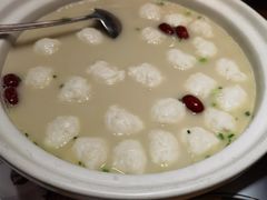 -黄泥岗·地道湖北菜(奥特莱斯店)