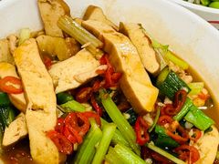 -红色湘菜馆(春风店)