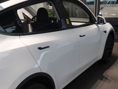 -TESLA 特斯拉(上海太古汇体验店)