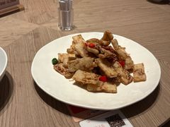 -艳阳天·非遗楚菜(武汉客厅店)