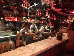 -OZONE 顶楼酒吧(香港丽思卡尔顿酒店)