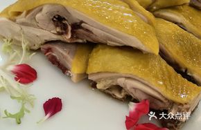 Dongjiang Salted Chicken