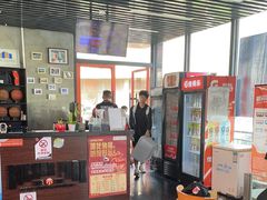 -洛克公园·篮球·足球·羽毛球(莘庄店)