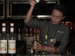 -日落吧·海景咖啡厅·餐酒吧·鸡尾酒·下午茶·乐队表演·浪漫夕阳·三亚文华东方酒店