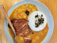 黄咖喱猪排饭-About Bistro關於·泰式家庭料理