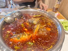 -肖肖酸萝卜鱼火锅(总店)