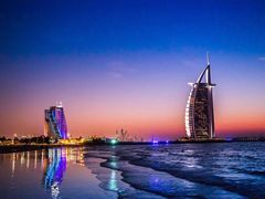 -迪拜帆船酒店海底餐厅