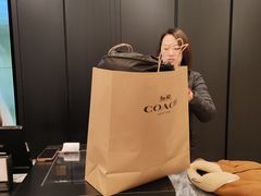 -COACH蔻驰(赛特奥特莱斯店)