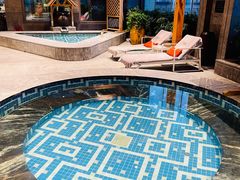 -弘安丽水温泉酒店