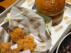 -HUZI虎滋精酿餐吧(京西大悦城店)