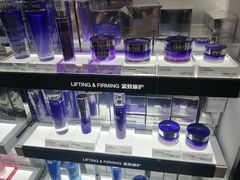 -日上免税行(浦东机场五店)