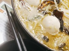 -肥汁米蘭香港米线(定西路店)