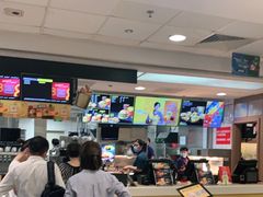 -麦当劳(轻轨曹杨路店)