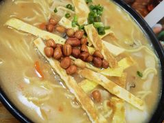 -吃吃看·闽南古早味(美食街店)