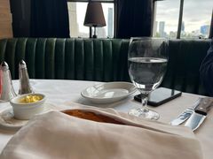 -茹丝葵经典牛排馆(上海外滩店)